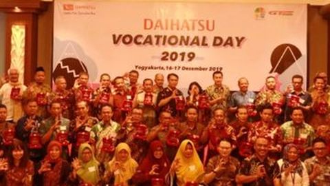 Daihatsu Ajak Guru SMK Kembangkan Kemampuannya