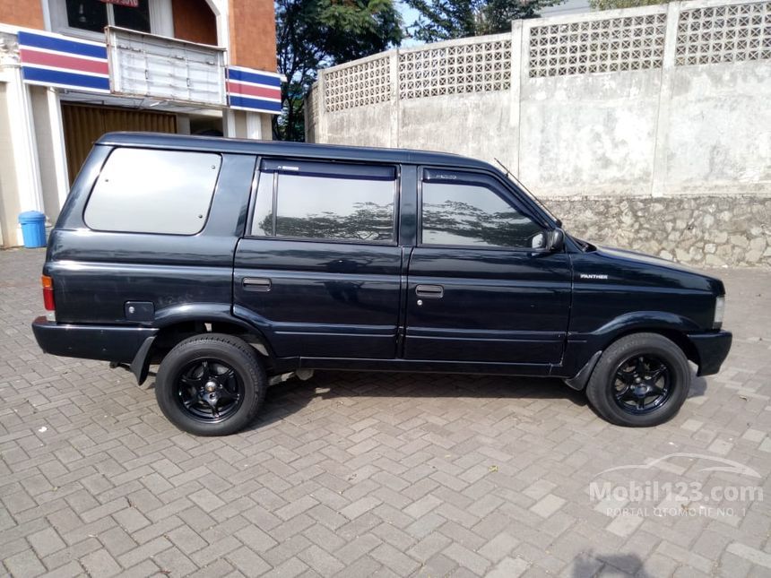 Jual Mobil  Isuzu  Panther  2000 LS  Hi Grade 2 5 di Banten 