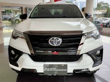 2020 Toyota Fortuner 2.7 TRD SUV