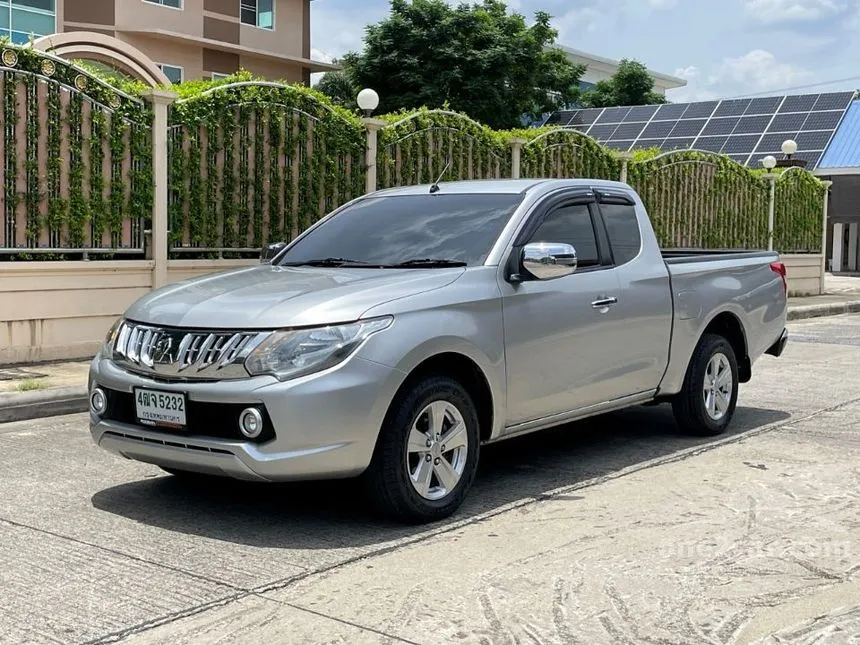 2018 Mitsubishi TRITON GLX Mega Cab Pickup