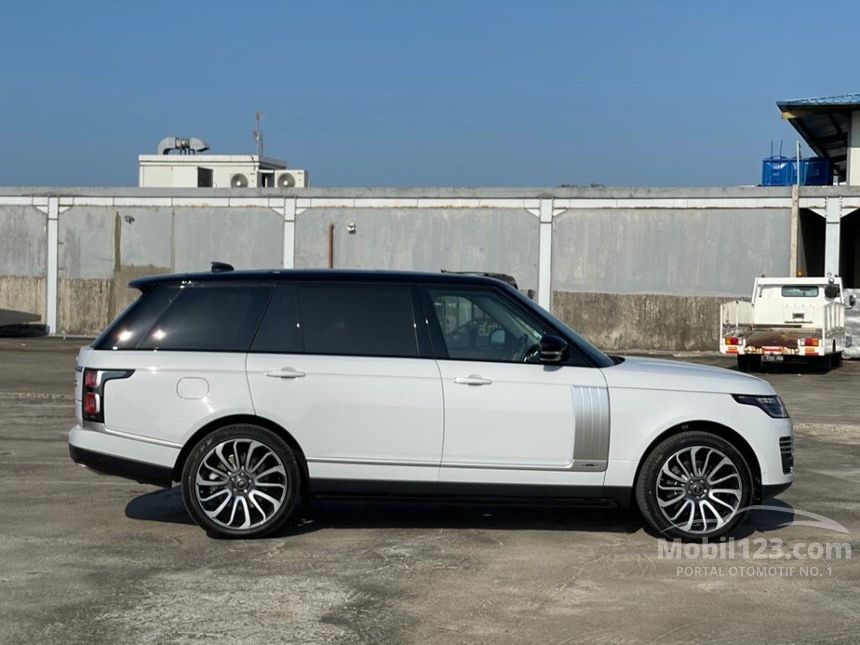 Jual Mobil Land Rover Range Rover 2021 Vogue 3.0 di DKI Jakarta ...