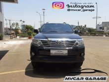 Toyota Fortuner 2.5 G Diesel AT Hitam 2012 Terawat Harga Terbaik