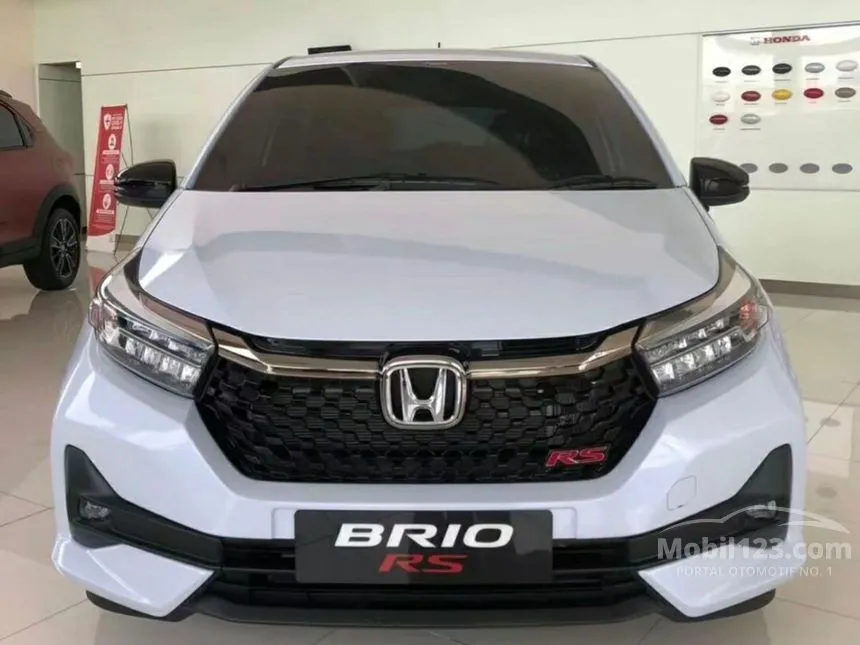 Jual Mobil Honda Brio 2023 RS 1.2 di Jawa Barat Automatic Hatchback Putih Rp 230.000.000