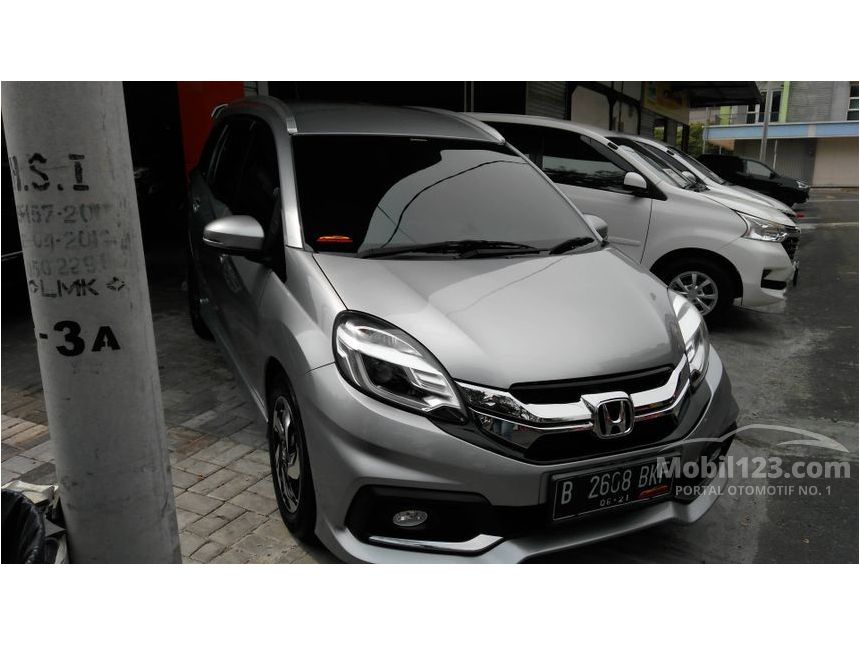 Jual Mobil Honda Mobilio  2021  RS 1 5 di Jawa Barat 