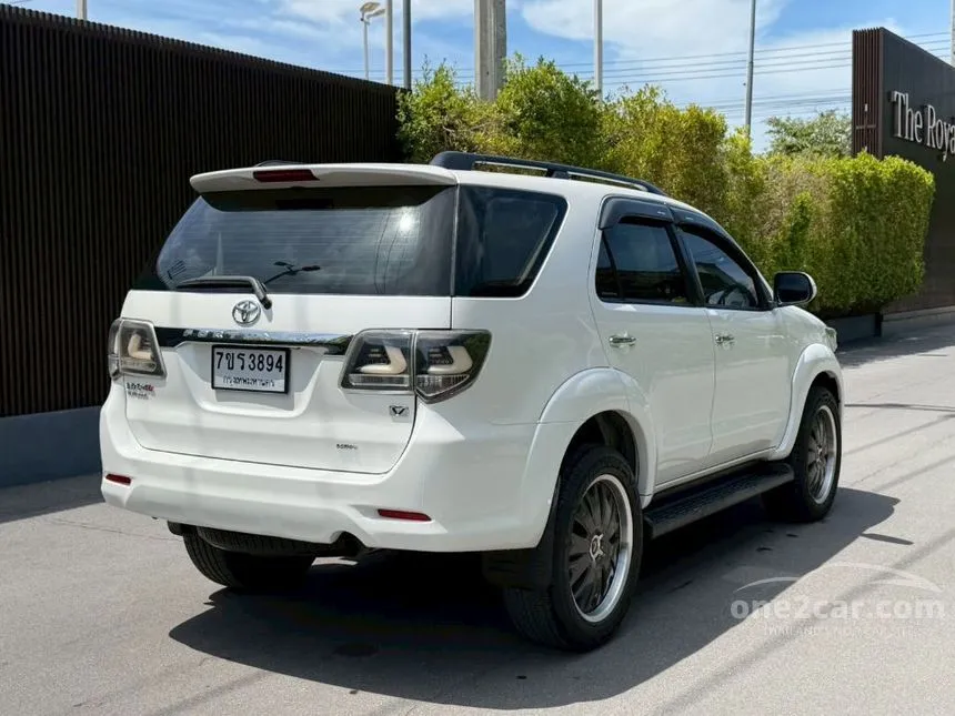 2012 Toyota FORTUNER V SUV