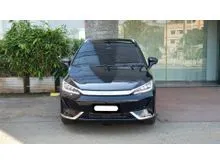 2025 BYD M6 0.0 Superior Captain 6-seater MPV hitam