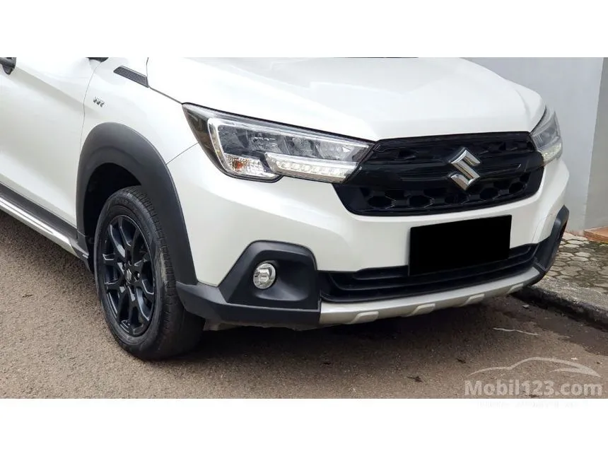 2024 Suzuki XL7 Alpha Hybrid SUV
