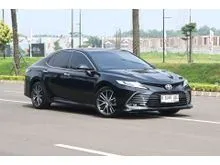 2023 Toyota Camry 2.5 V Sedan