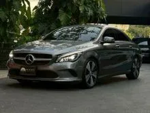 2017 Mercedes-Benz CLA200 1.6 W117 (ปี 14-18) Urban Sedan