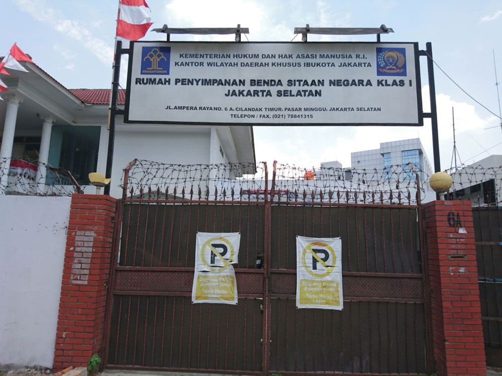 Daftar Lengkap Mobil Sitaan KPK yang akan Dilelang