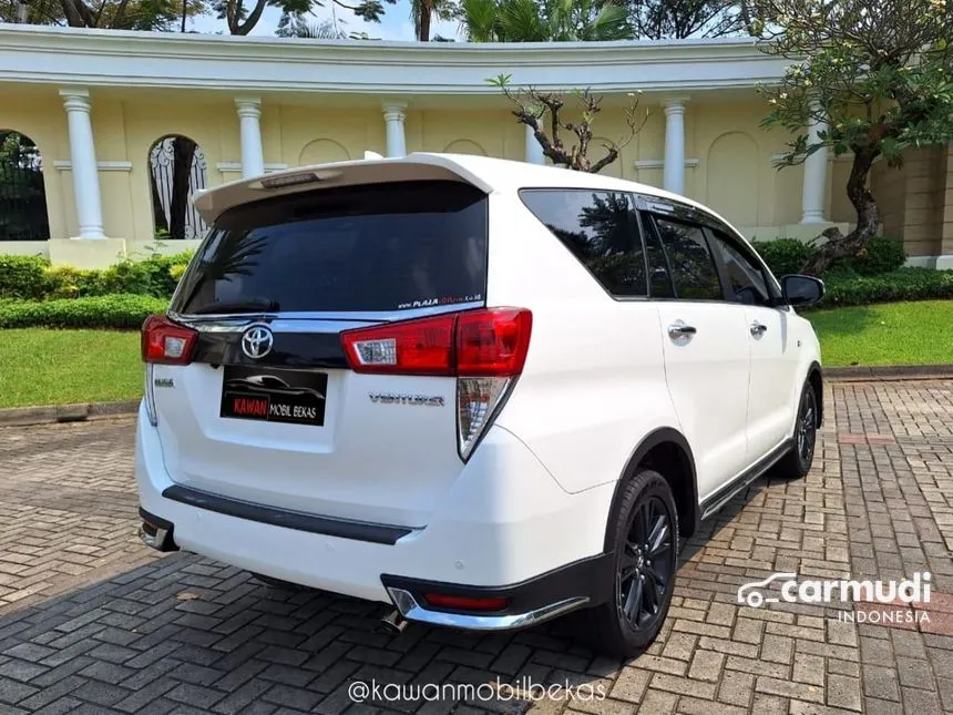 2019 Toyota Innova Venturer Wagon