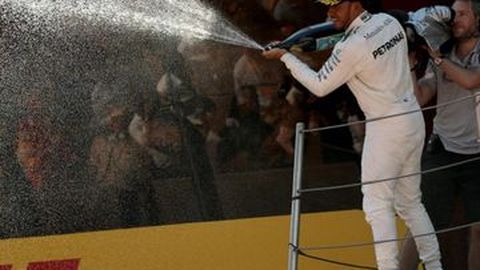 Salah Pilih Ban, Vettel Terpaksa Menyerah dari Hamilton di F1 GP Spanyol 2017