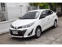 2018 Toyota Yaris Ativ 1.2 (ปี 17-21) S Sedan AT