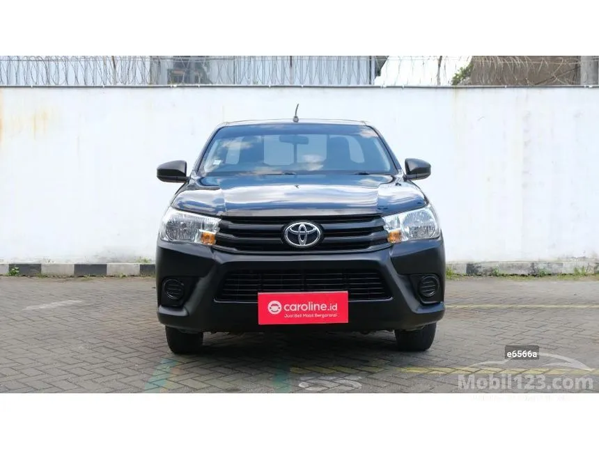 2021 Toyota Hilux Single Cab 4X2 (Gasoline) Pickup