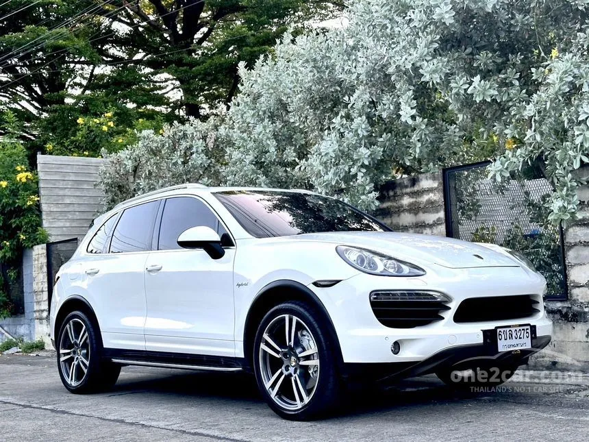 2012 Porsche CAYENNE S Hybrid SUV