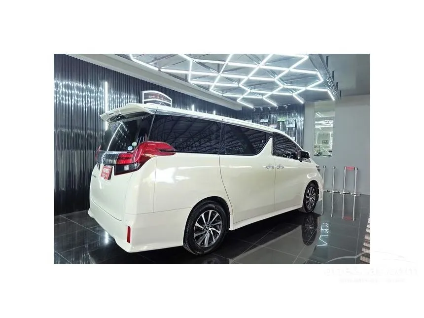 2015 Toyota Alphard S A-Package Van