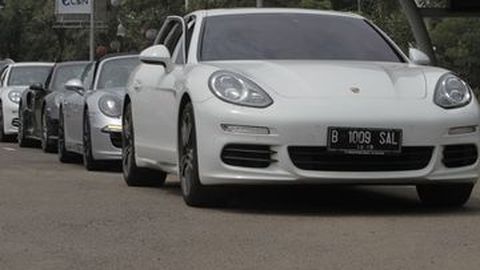 Mau Test Drive Porsche? Ke Sini Saja