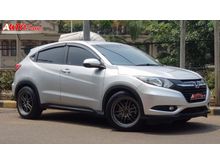 2015 Honda HR-V 1.5 E SUV Honda HRV 1.5 E CVT AT 2015 E Silver On Black Perfect Condition Super Terawat