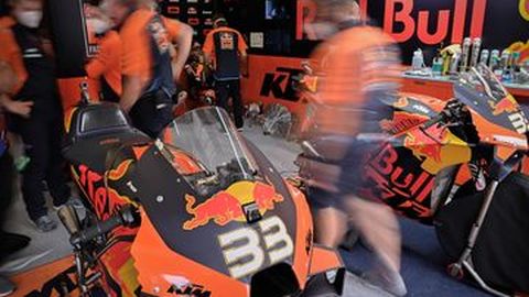 KTM Kasih Kode Keras Buat Rossi