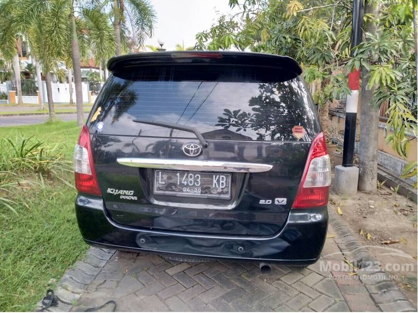 2005 Toyota Innova MPV Minivans