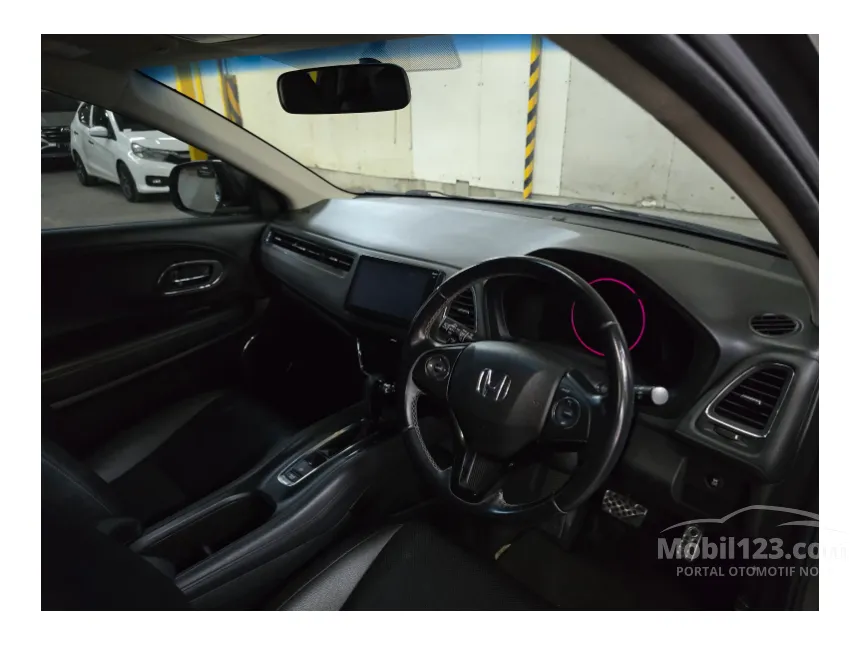 2021 Honda HR-V E SUV