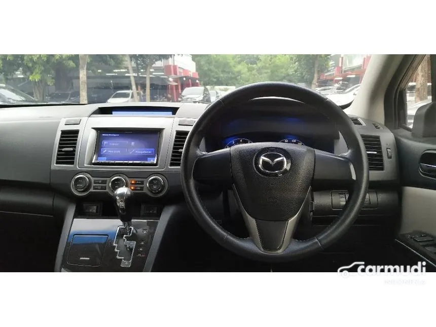 2011 Mazda 8 2.3 A/T MPV