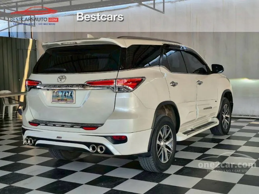 2018 Toyota FORTUNER V SUV