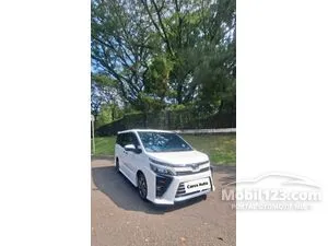 2018 Toyota Voxy 2.0 MPV