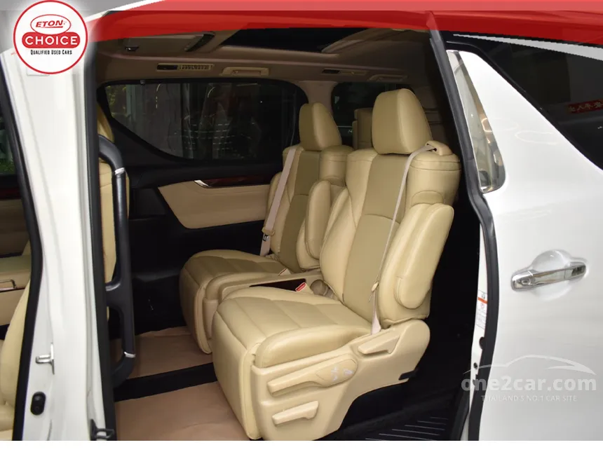 2017 Toyota Alphard HV Van