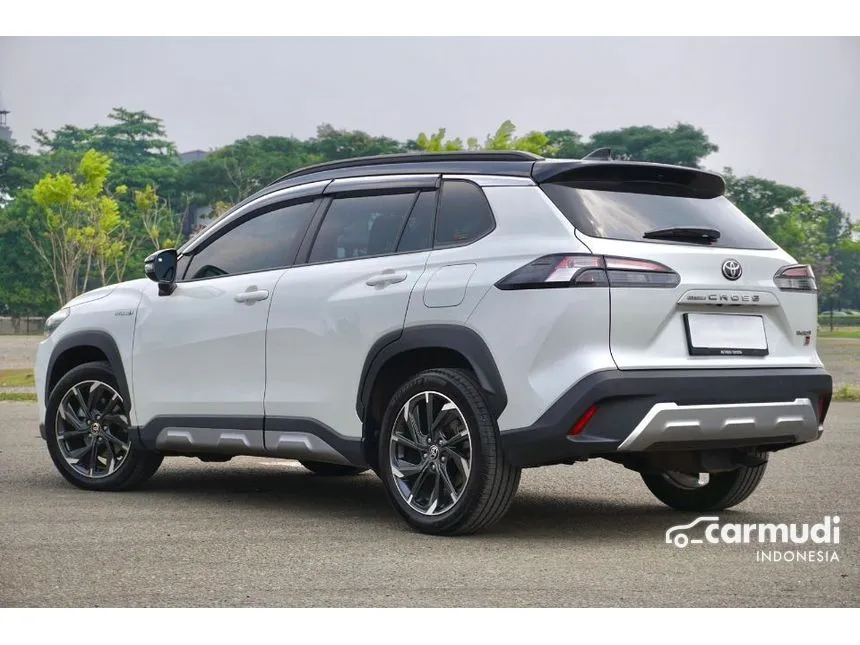 2023 Toyota Corolla Cross GR-S HV SUV