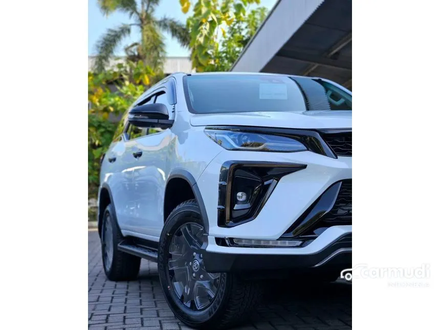 2025 Toyota Fortuner VRZ TSS GR Parts Aero Package (Premium Color) SUV
