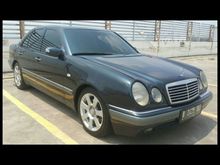 1997 Mercedes-Benz E320 3.2 W210 3.2 Automatic Sedan