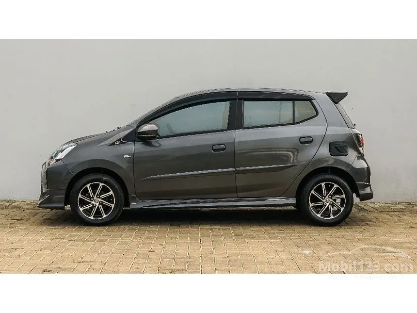 2022 Toyota Agya GR Sport Hatchback