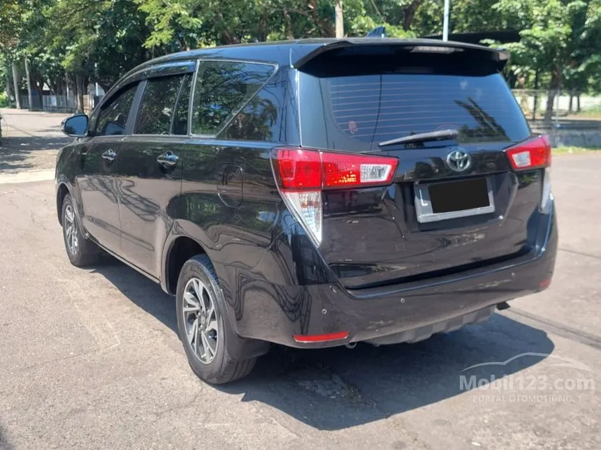 2021 Toyota Kijang Innova V MPV