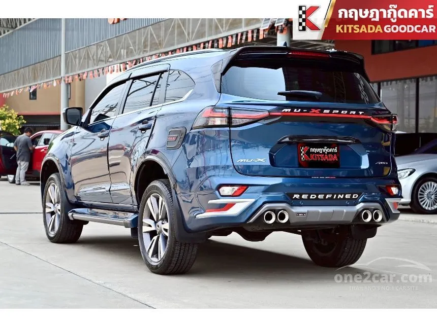 2023 Isuzu MU-X Ultimate SUV