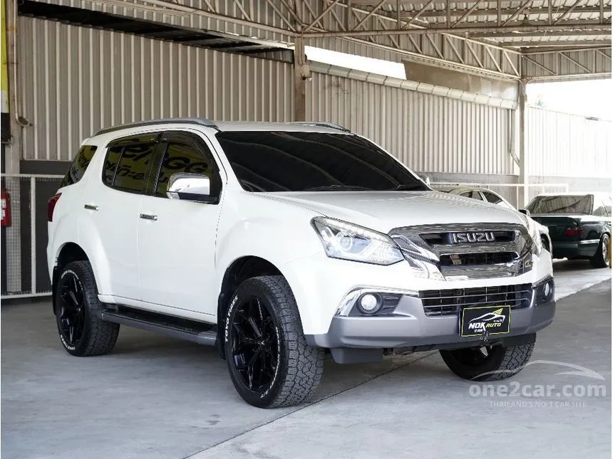 2017 Isuzu MU-X DVD SUV