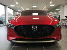 MAZDA 3 2.0 SKYACTIV-G HB RED 2019 (DEALER RESMI)
