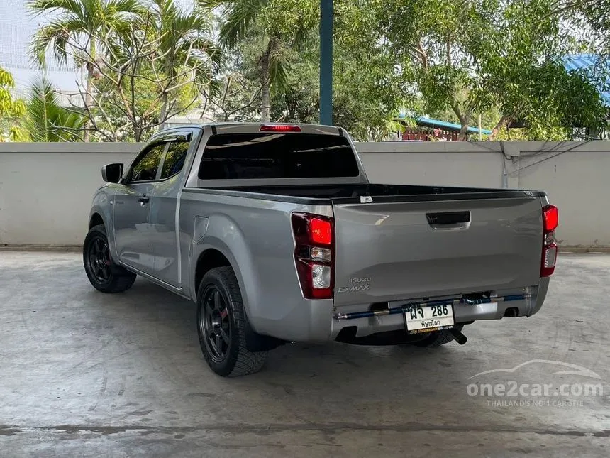 2024 Isuzu D-MAX S Space Cab Pickup