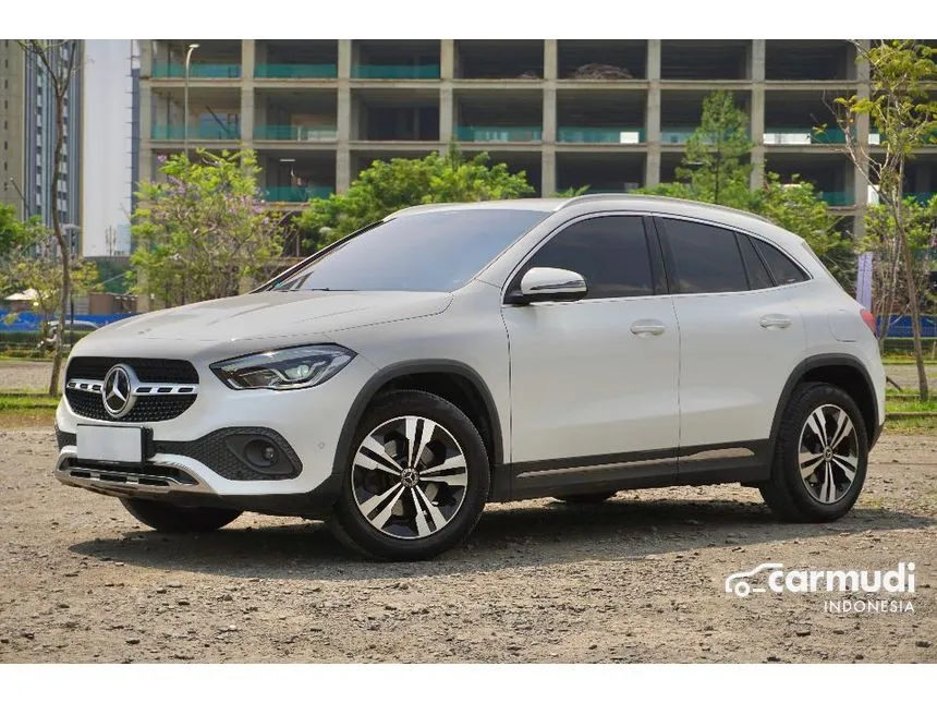 2020 Mercedes-Benz GLA200 AMG Line SUV