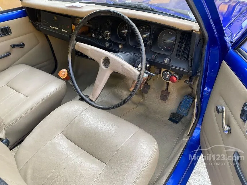 1972 Toyota Corona Sedan