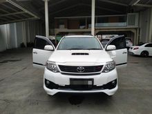 2014 Toyota Fortuner 2.5 G TRD SUV