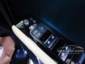 2018 Toyota ALPHARD 2.5 HV Van