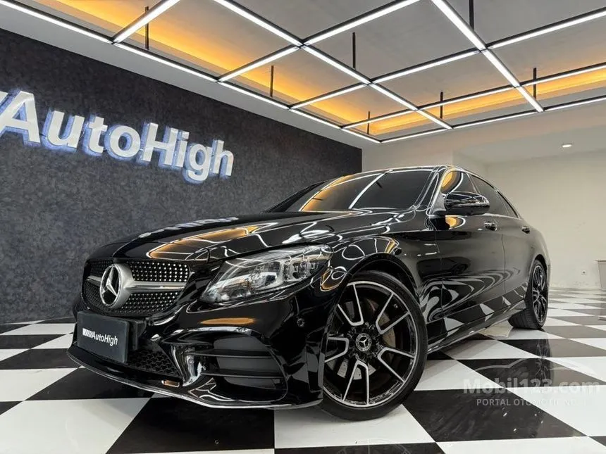 2021 Mercedes-Benz C300 AMG Final Edition Sedan