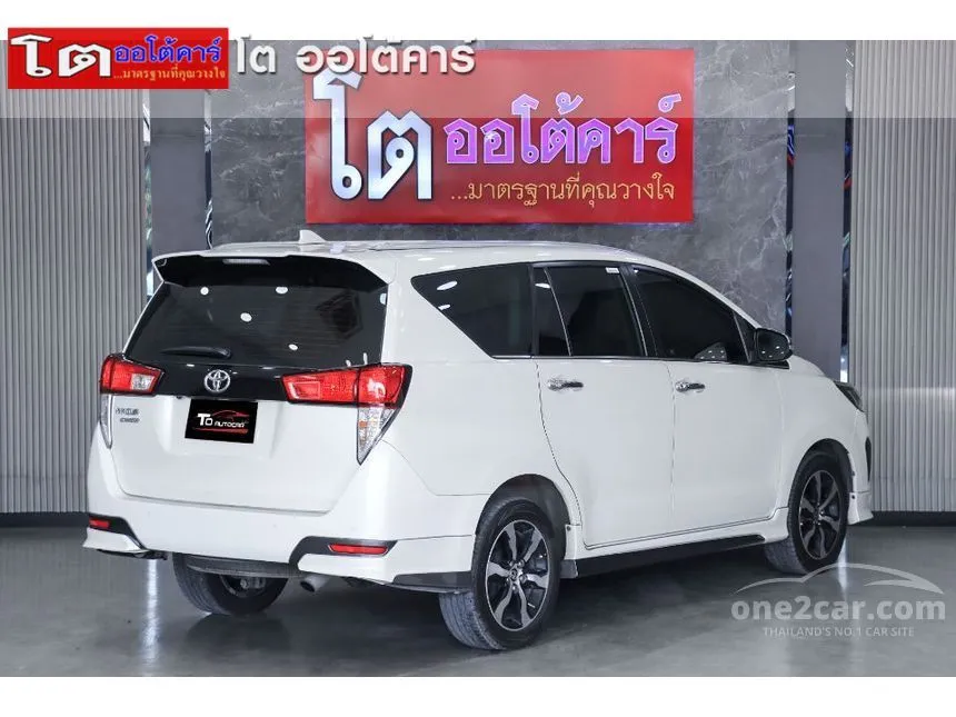 2020 Toyota Innova Crysta Premium Wagon