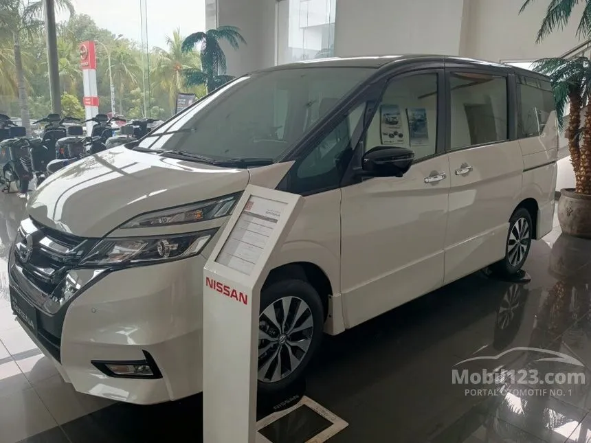 Jual Mobil Nissan Serena 2023 Highway Star 2.0 di Banten Automatic MPV Putih Rp 539.000.000