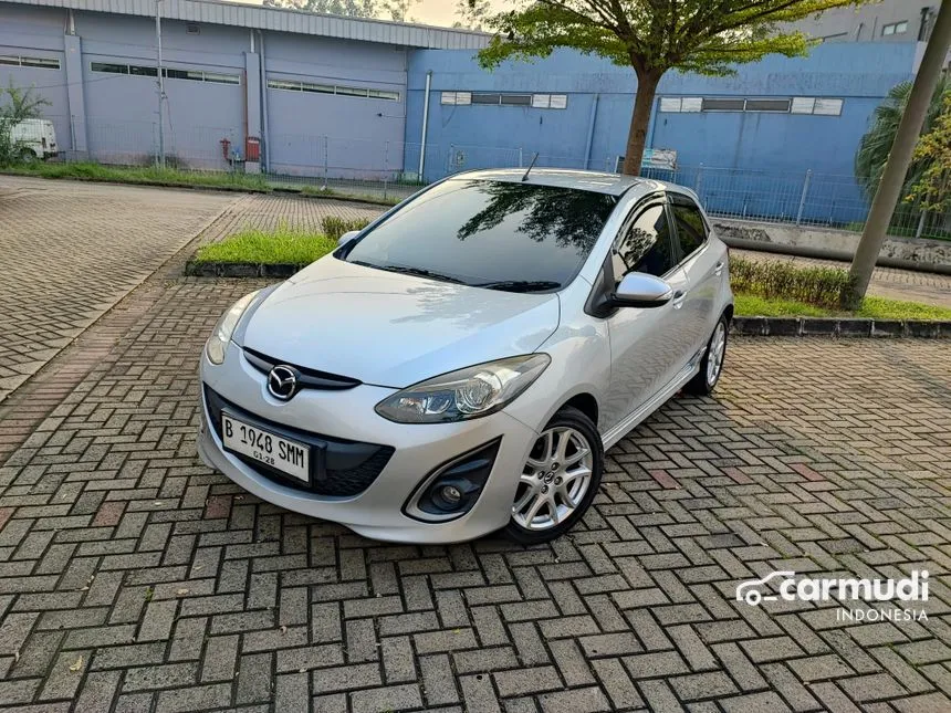 2014 Mazda 2 RZ Hatchback