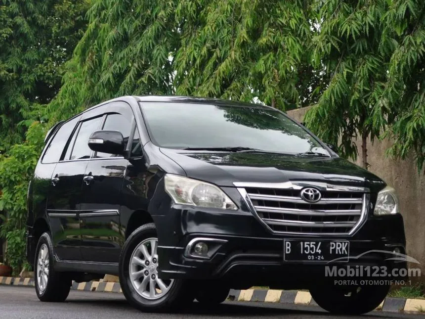 Jual Mobil Toyota Kijang Innova 2014 V Luxury 2.0 di Banten Automatic MPV Hitam Rp 190.000.000