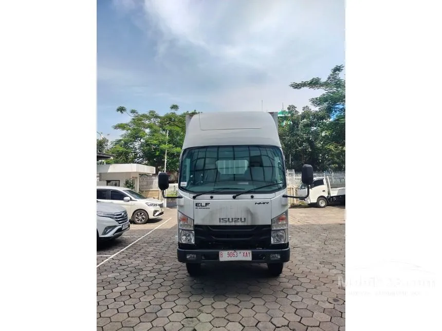 Jual Mobil Isuzu Elf 2023 NMR 71 L 4.8 di DKI Jakarta Manual Trucks Putih Rp 369.000.000