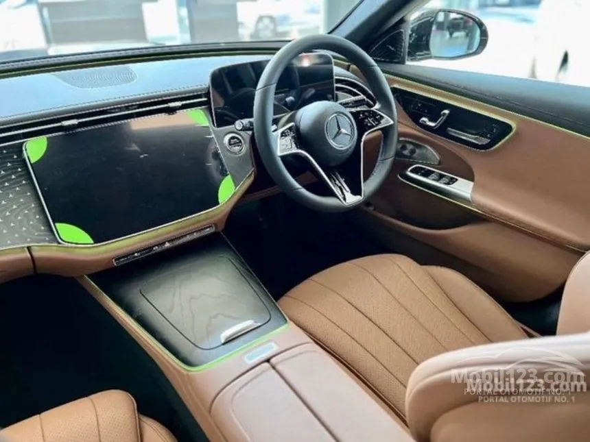 2025 Mercedes-Benz E200 Exclusive Line Sedan
