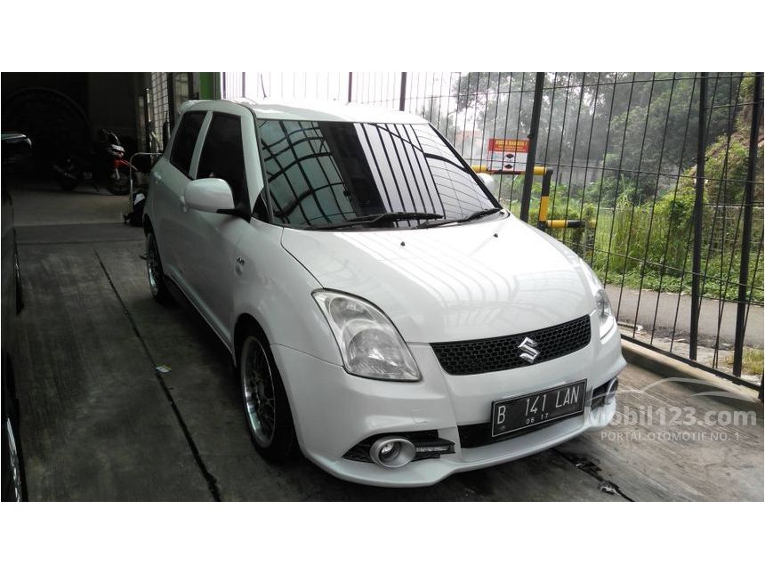 Jual Mobil Suzuki Swift 2012 GT3 1.5 di Banten Automatic 